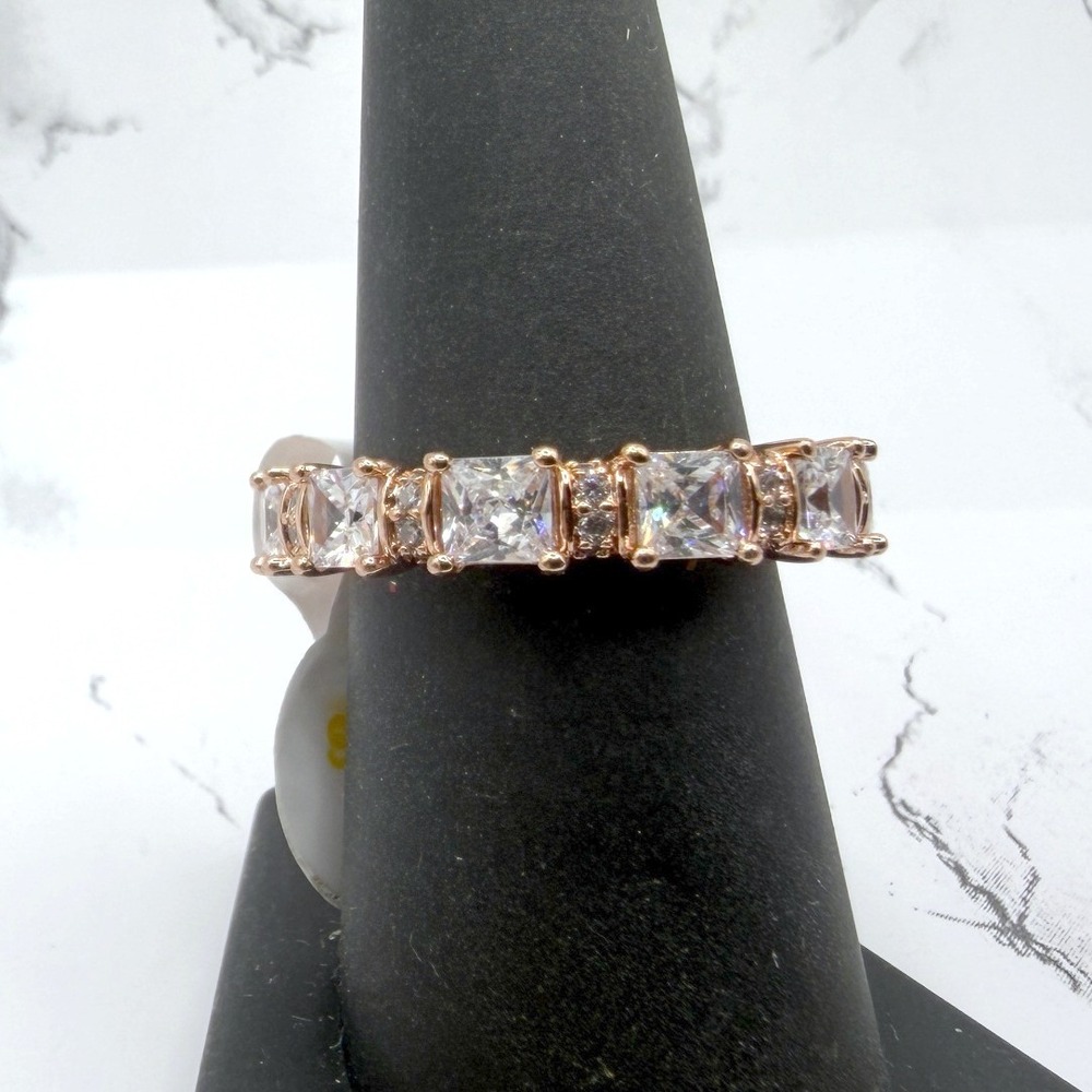 Rose Gold Tone Eternity Ring Colorless Glass Stones Stainless Steel Size 7 New